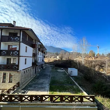 Vibes - Vesta Boutique * Bansko