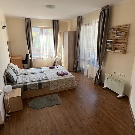 Vesta Boutique * Банско