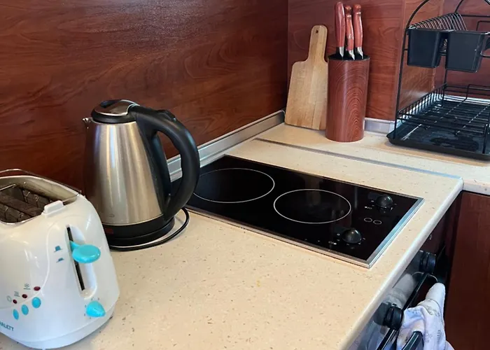 Vesta Boutique * 班斯科